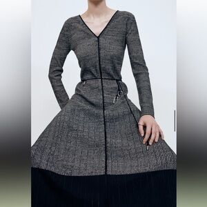Partow Black Isla Long Sleeve Silk & Cotton Midi Dress Size M Featured in Vogue